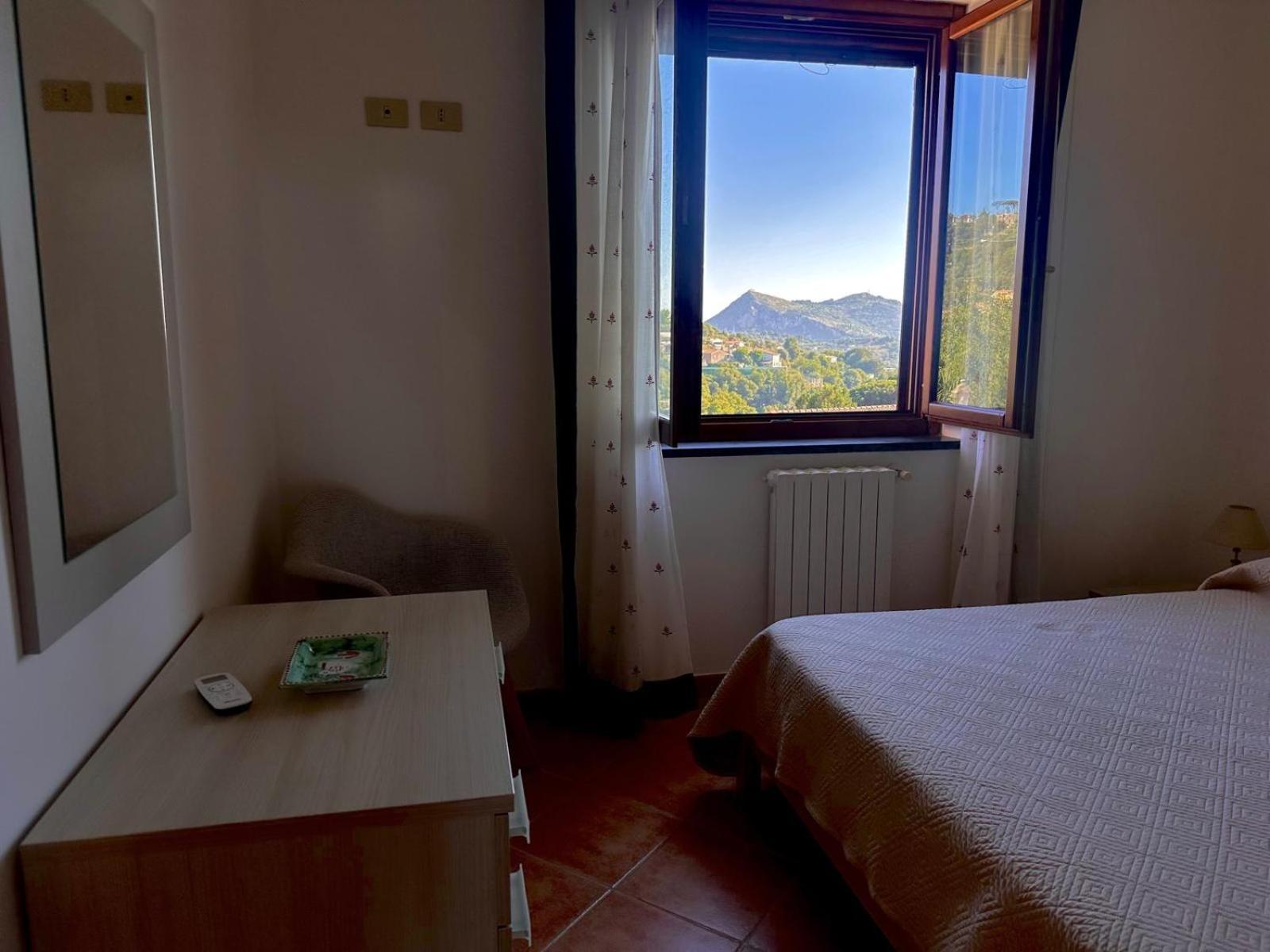 Villetta Le Costiere Massa Lubrense Exteriör bild